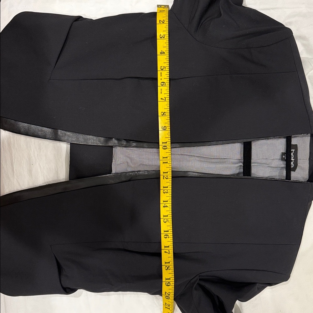 Bebe Crop Blazer - Picture 8 of 8